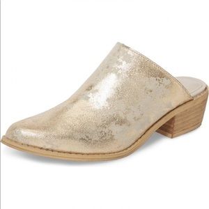 Very Volatile Metallic Gold Cream Western Bootle Mule 7
